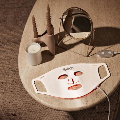 Silk'n - LED Face Mask 100 - LED gezichtsmasker - Verbeter de huid met ledlichttechnologie