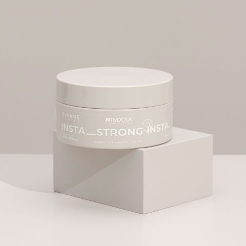 Indola - Blonde Expert - InstaStrong Shampoo & Conditioner set