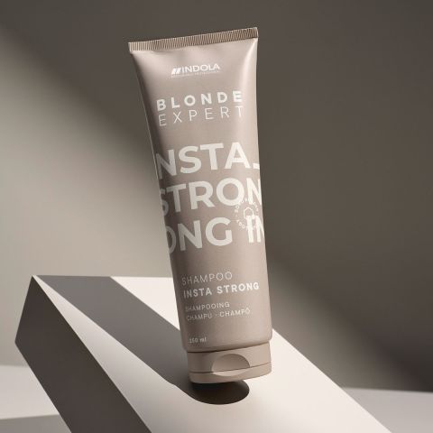 Indola - Blonde Expert - InstaStrong Shampoo