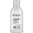 Redken - Acidic Bonding Concentrate - Conditioner voor chemisch beschadigd haar - 300 ml