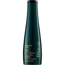 Shu Uemura - Ultimate Reset - Extreme Repair Shampoo for Very Damaged Hair - 300 ml