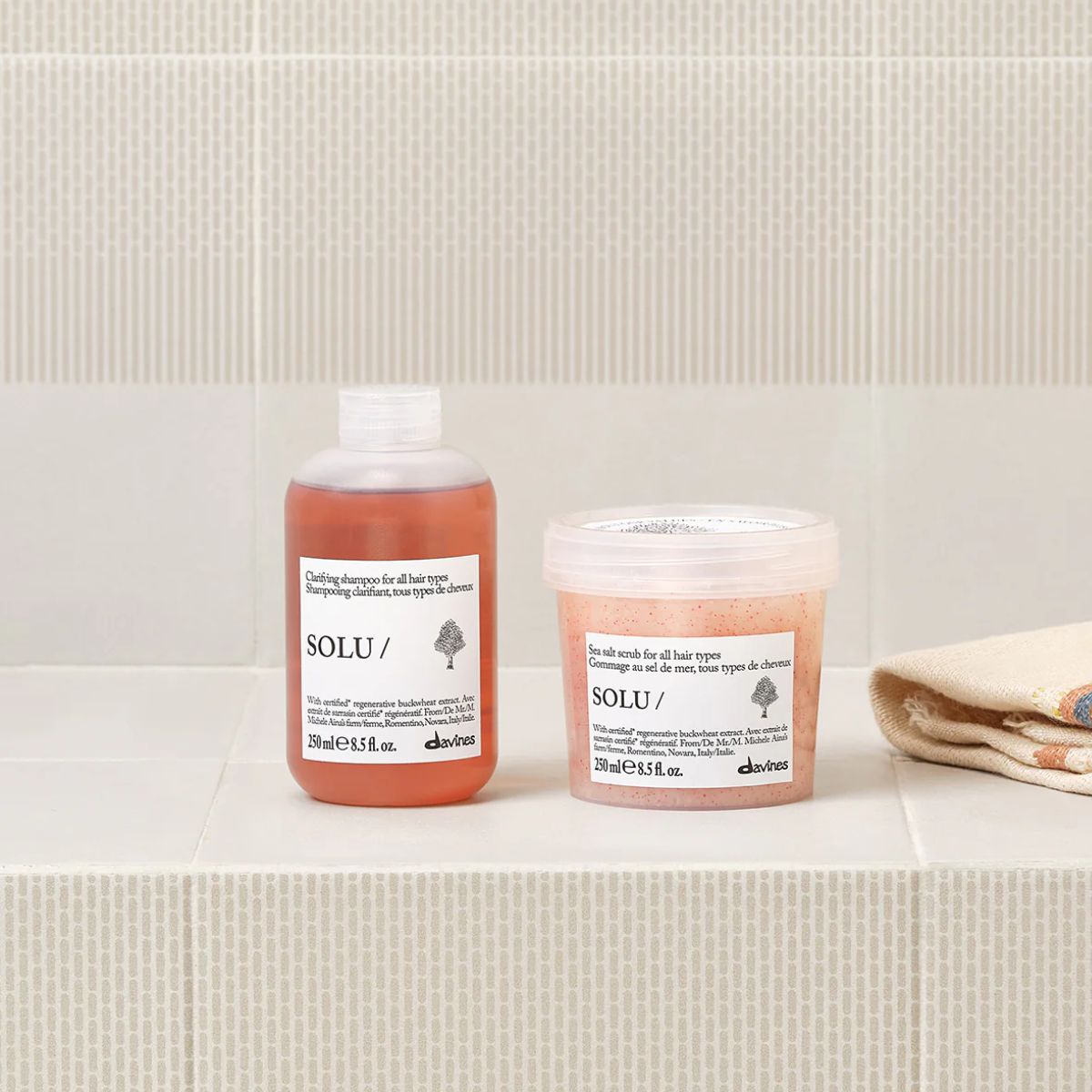 Davines - SOLU Sea Salt Scrub - 250 ml 2