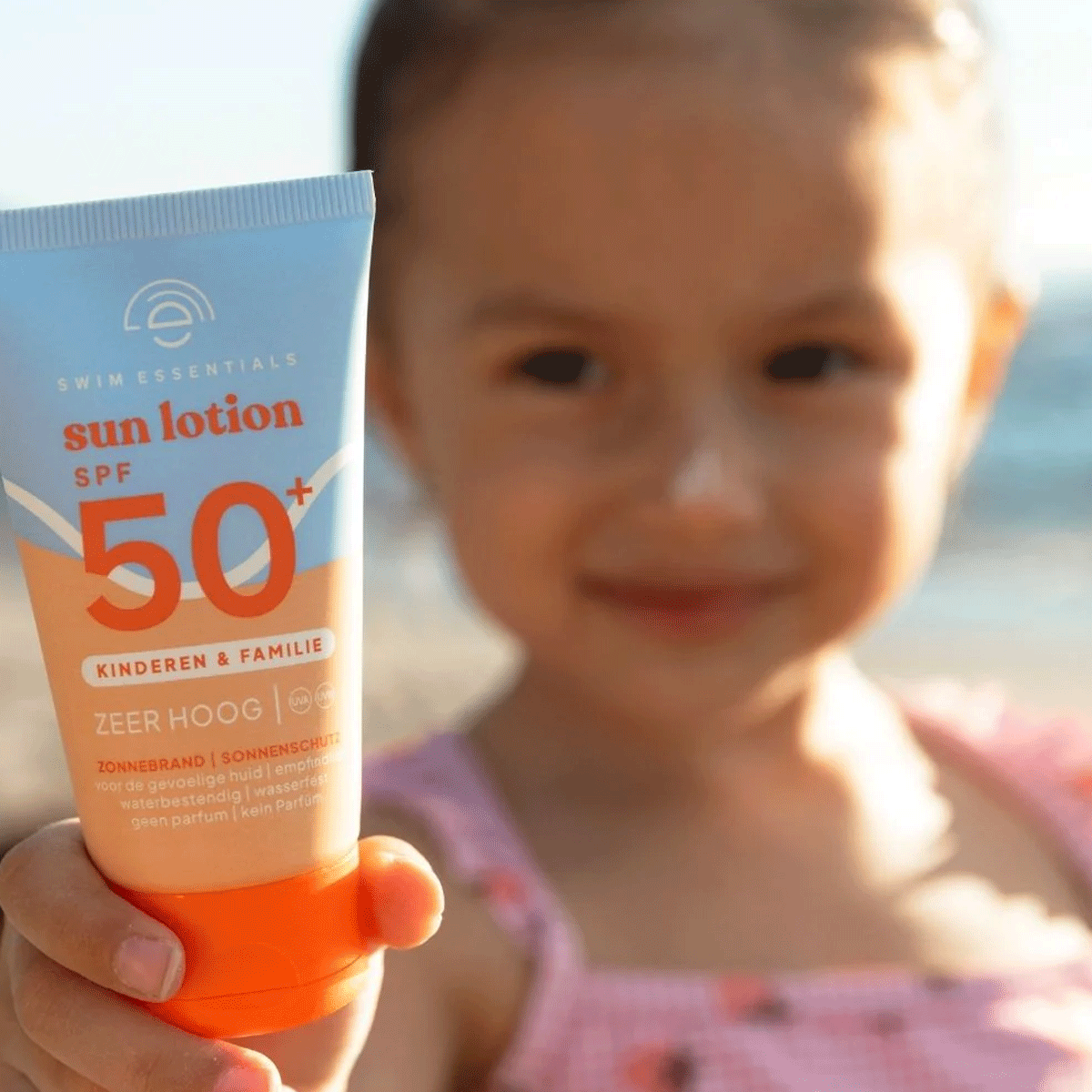Swim Essentials - Sun Lotion Sensitive SPF50+ - 50 ml 3