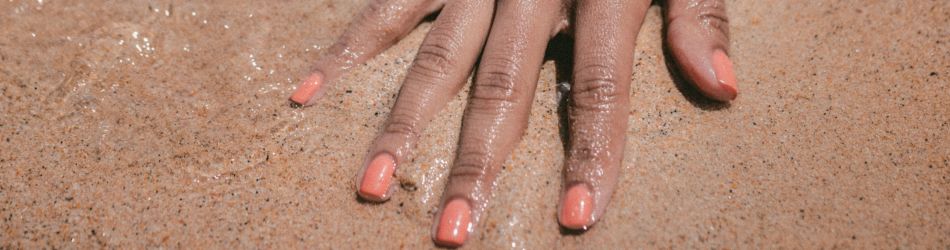 Zelf je nagels zomerklaar maken zonder een UV/LED-lamp!